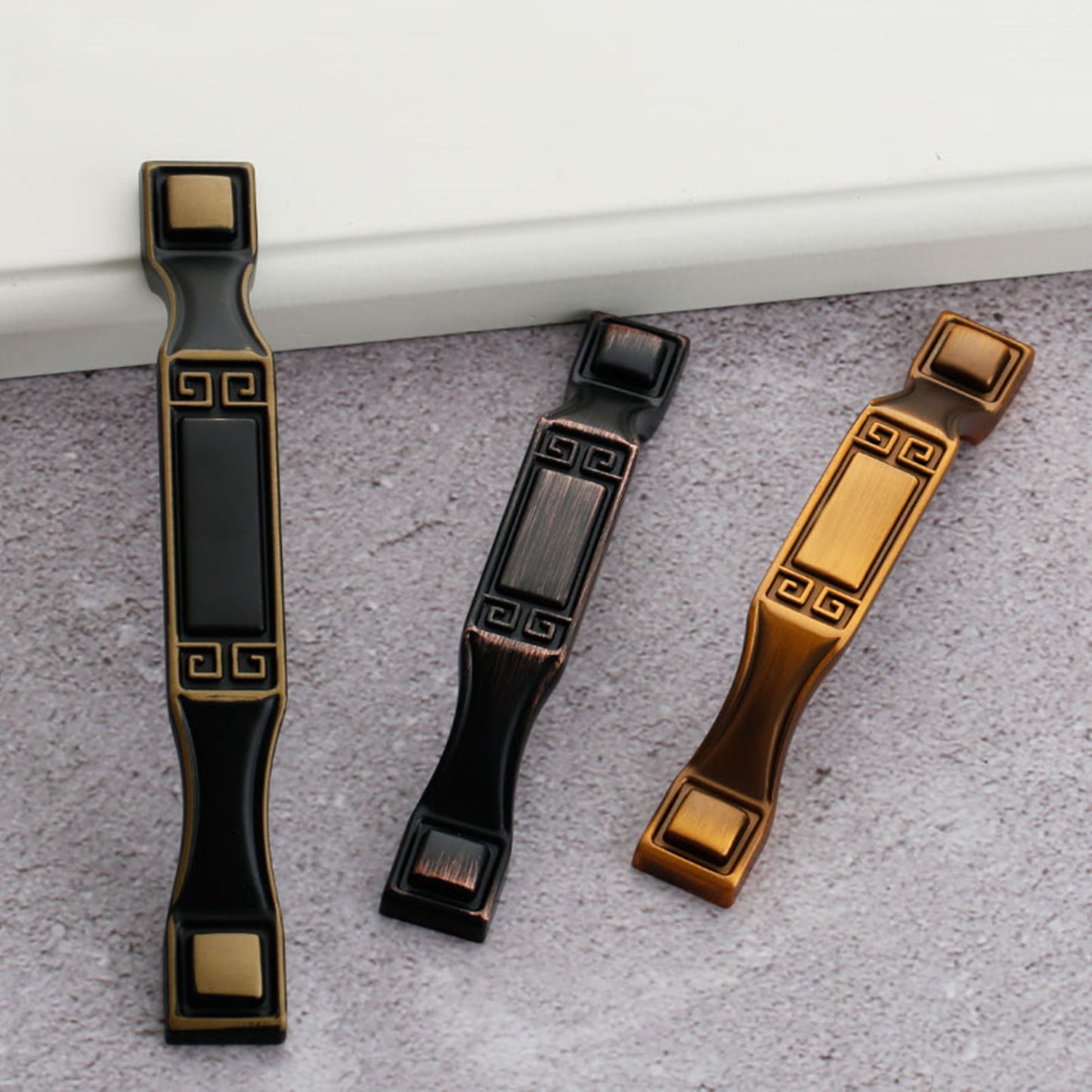 European Style Zinc Alloy Drawer Handles，Kitchen Cabinet Cupboard Door Pulls Furniture Hardware - (Color: Coffee)
