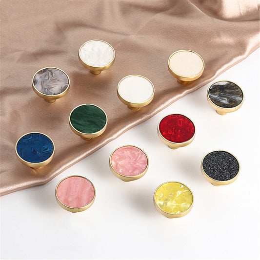 Brushed Brass Round Cabinet Knob，Gold Drawer Dreeser Pull，1.25 inch Diameter，Unique Style for Modern Home Décor